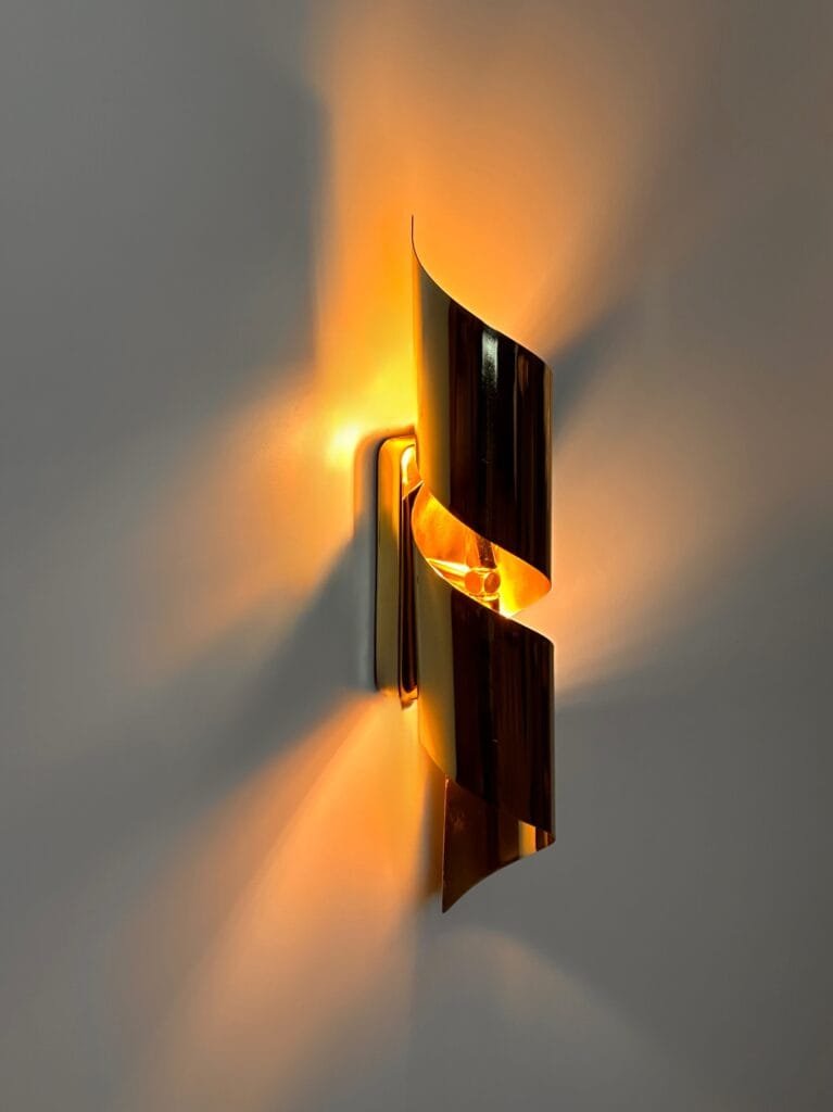 Timaru Wall Sconce – image 2