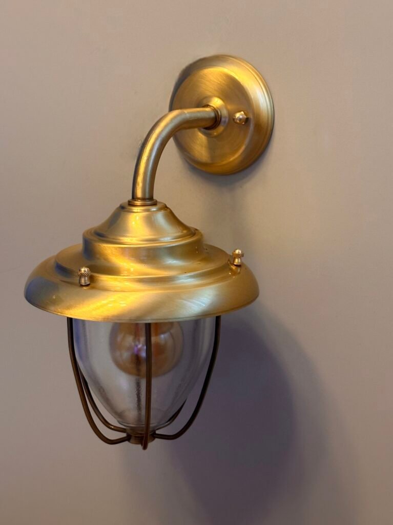 Luvia Outdoor Sconce – image 3