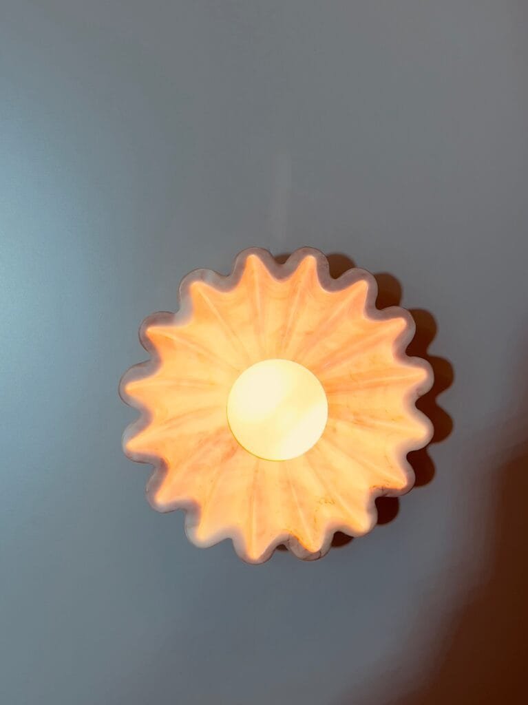 Nanded Marble Sconce – image 3