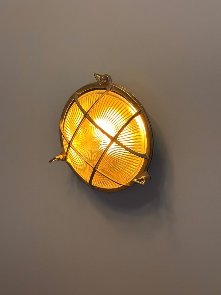 Ternopil Large Sconce – image 2