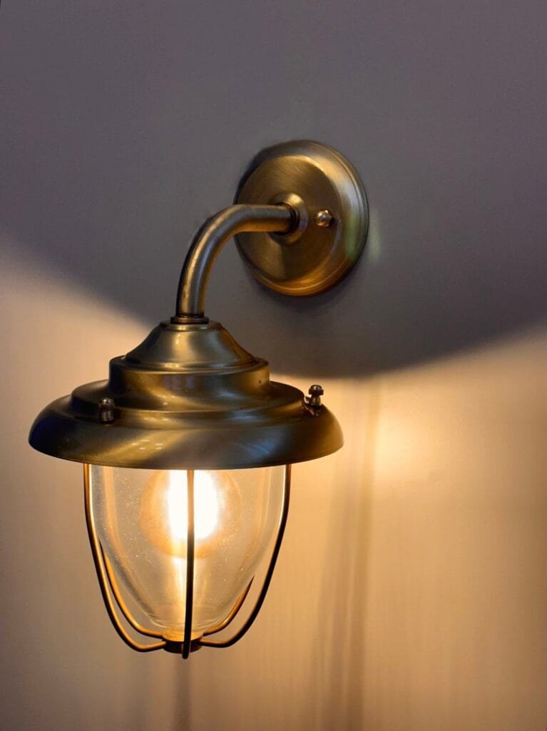 Luvia Outdoor Sconce – image 5