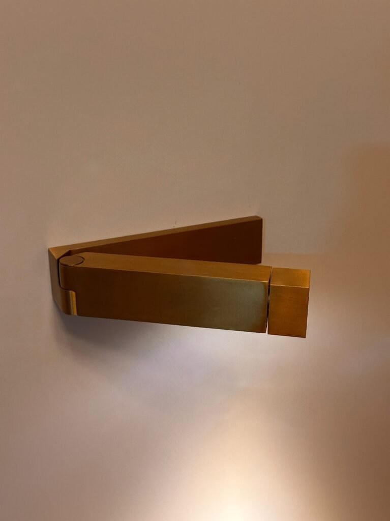 Kahla Wall Sconce – image 4