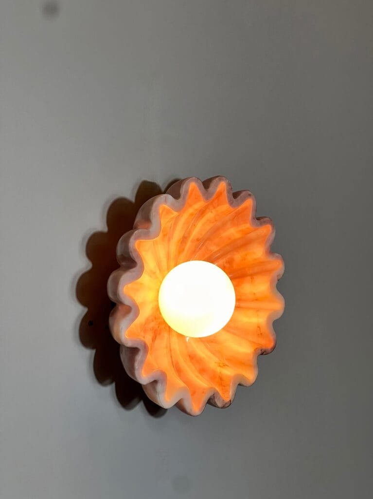 Nanded Marble Sconce – image 4