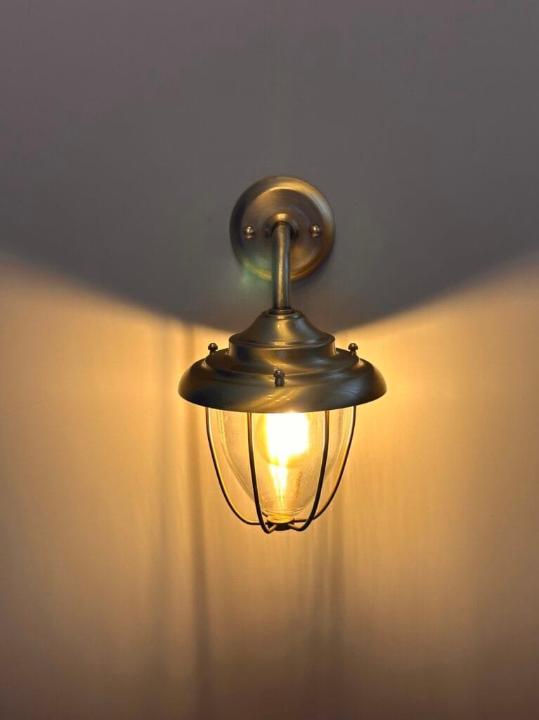 Luvia Outdoor Sconce – image 6