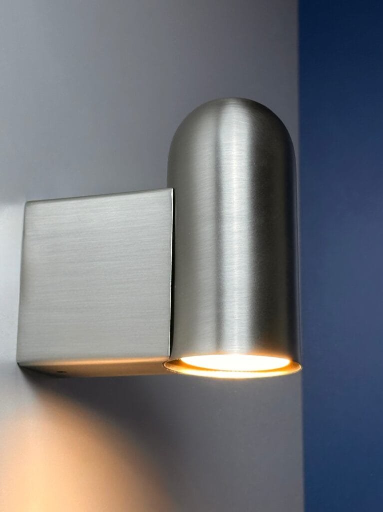 Estadio Wall Sconce – image 3