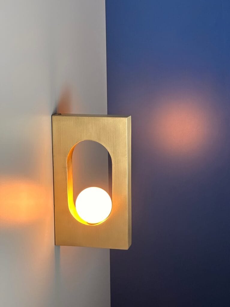 Eco Wall Sconce – image 4