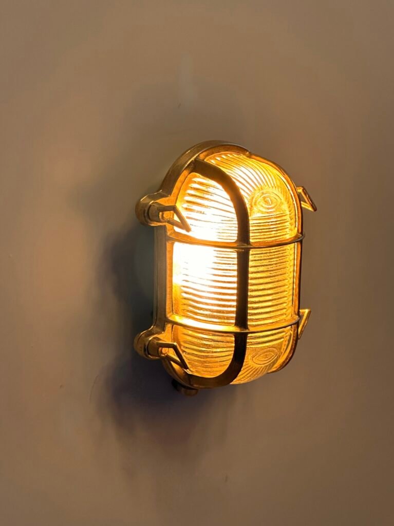VERLIN Wall Sconce – image 2