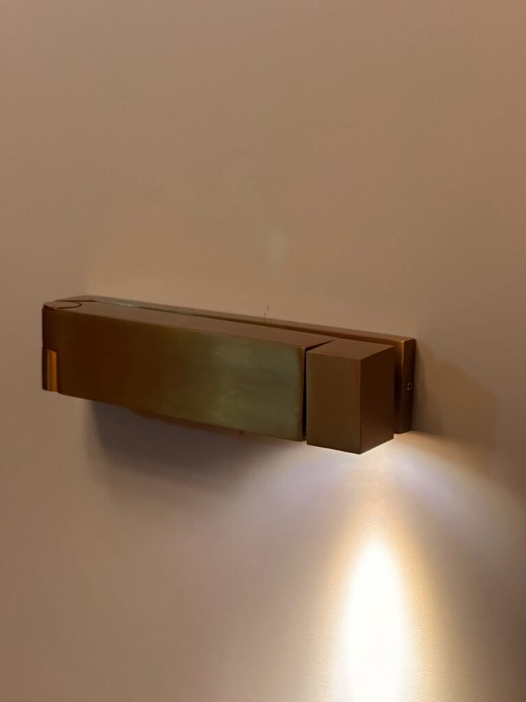 Kahla Wall Sconce – image 8