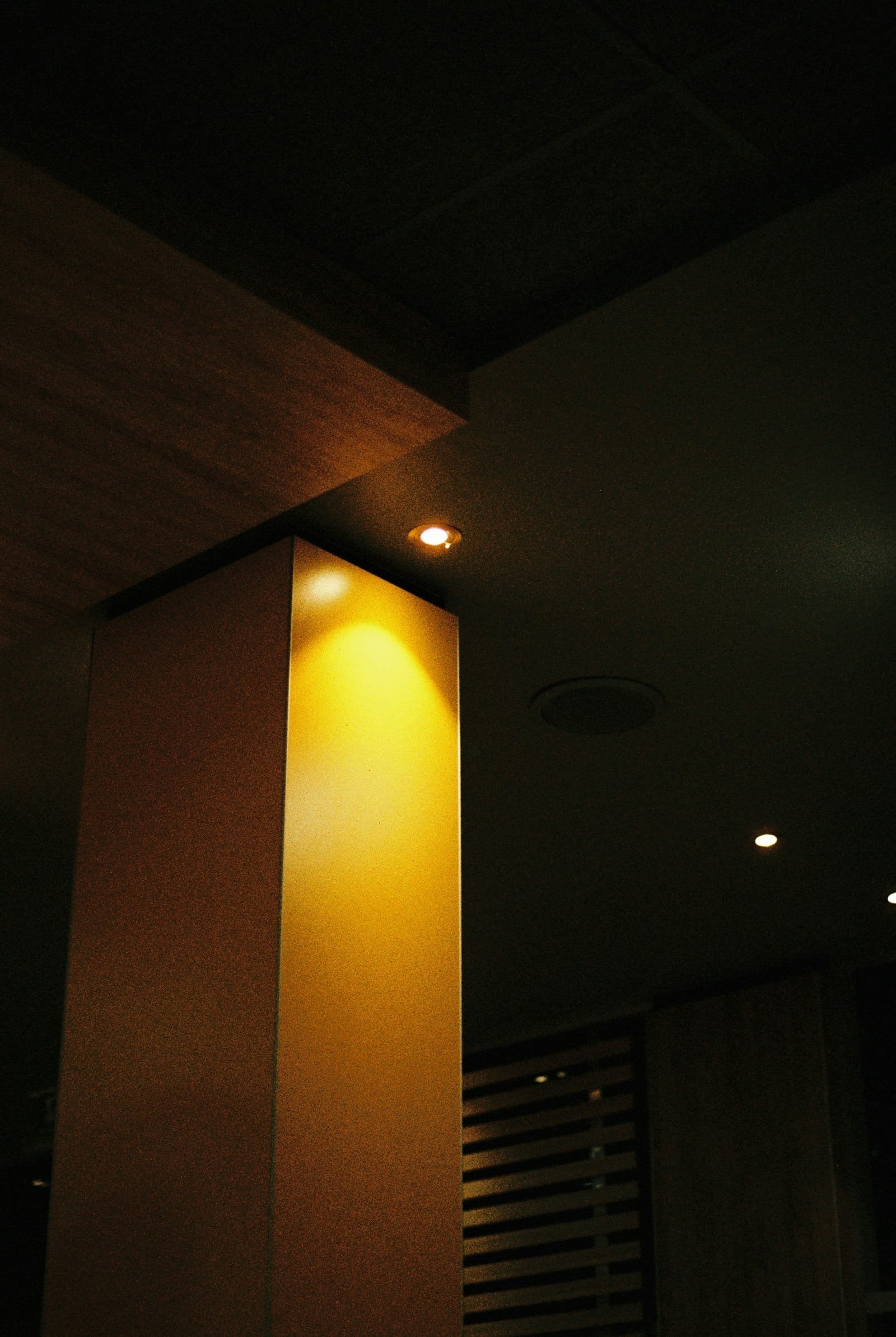 Architectural lighting seating area