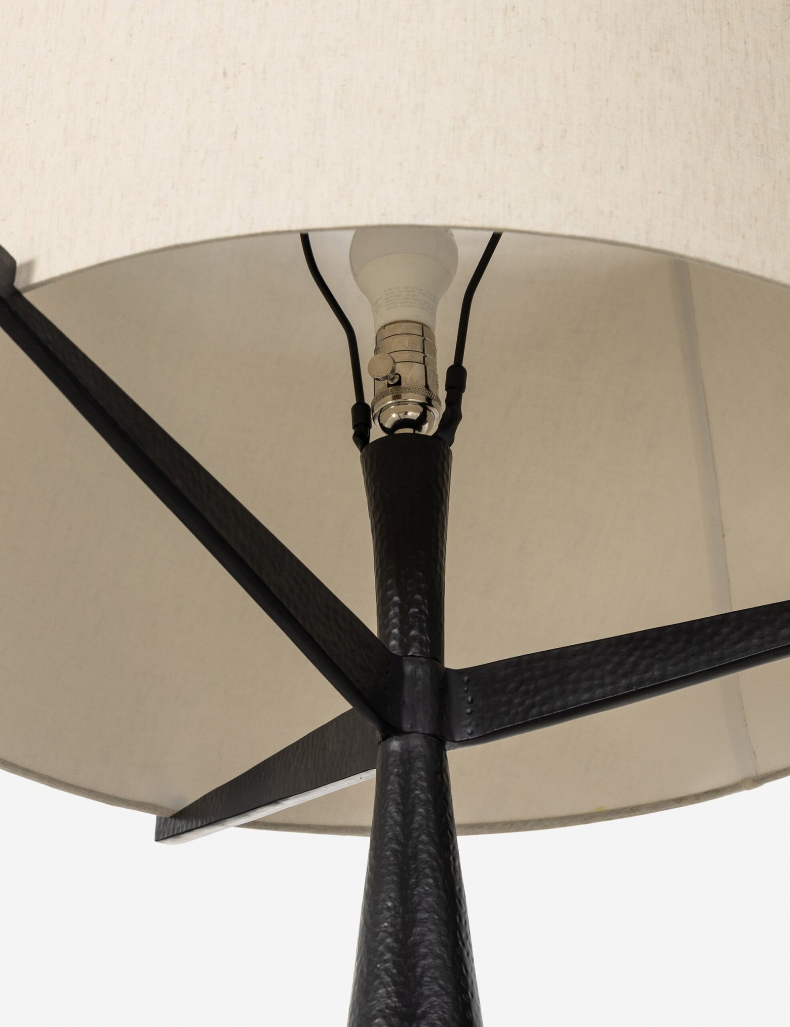 Felanitx Conical Black Metal Floor Lamp – image 3