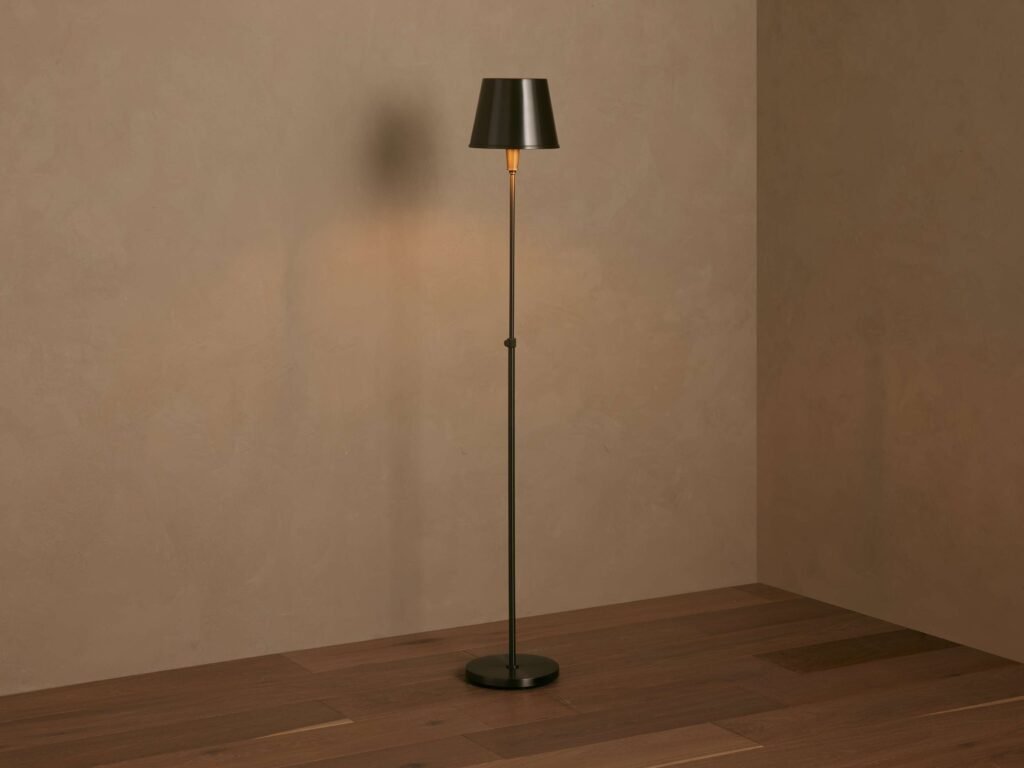 Fontaniva Metal Head Slim Floor Lamp