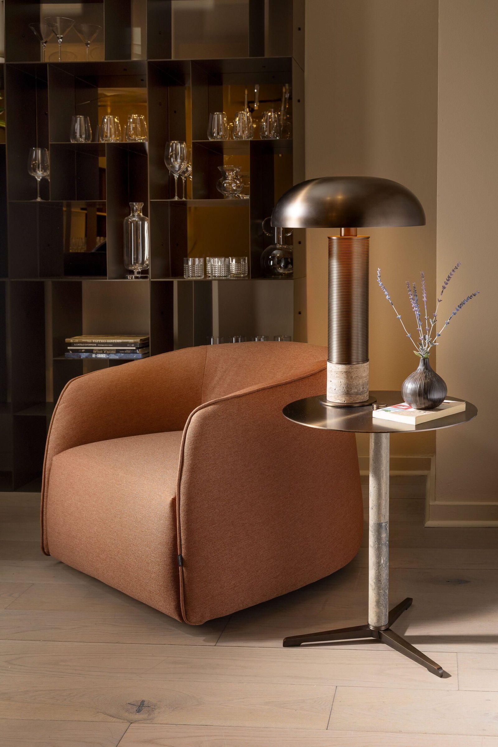 Biograd Metal Hood Bronze Table Lamp – image 2