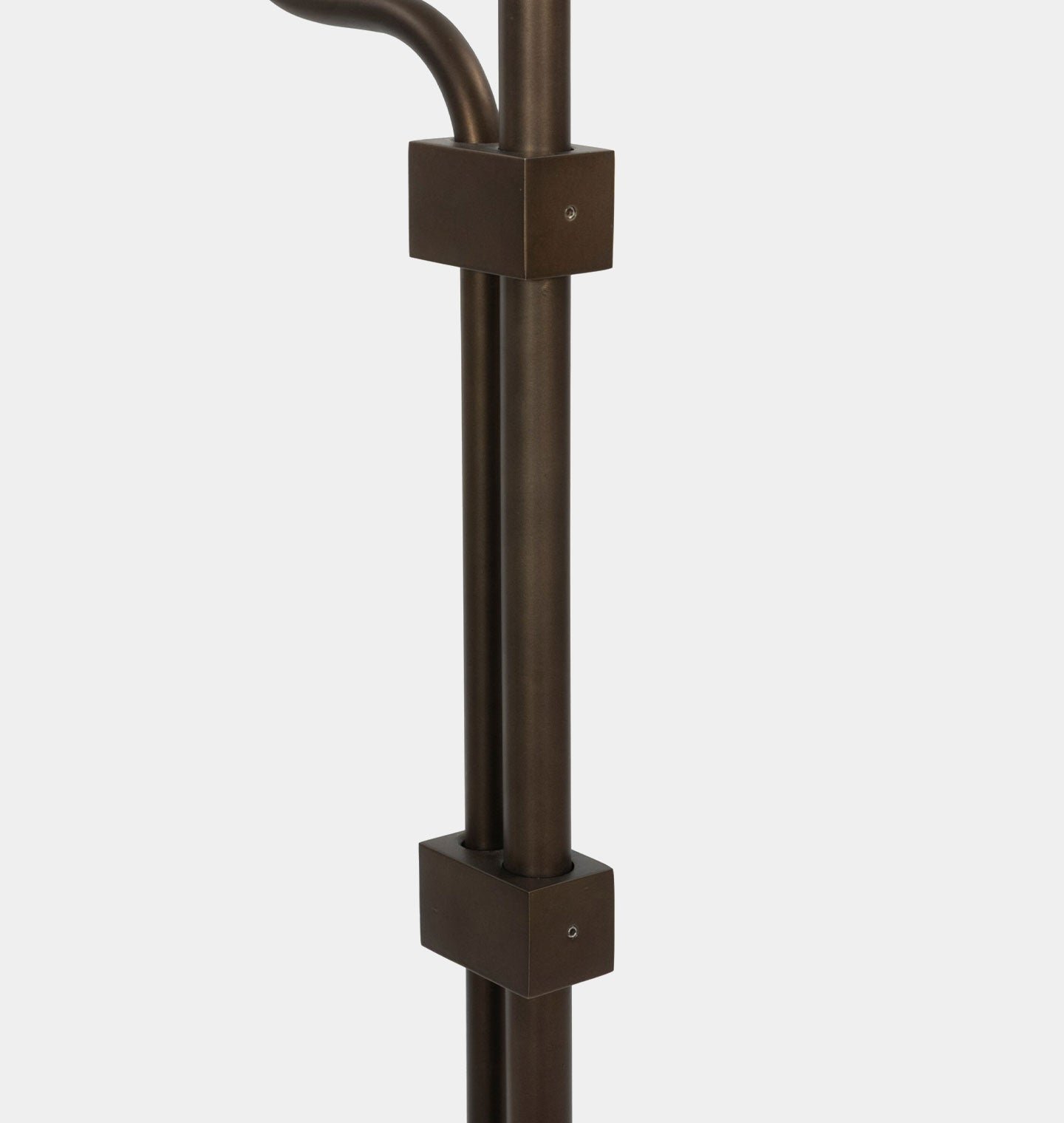 Brugine Ayarlı Kollu Bronz Lambader – image 4