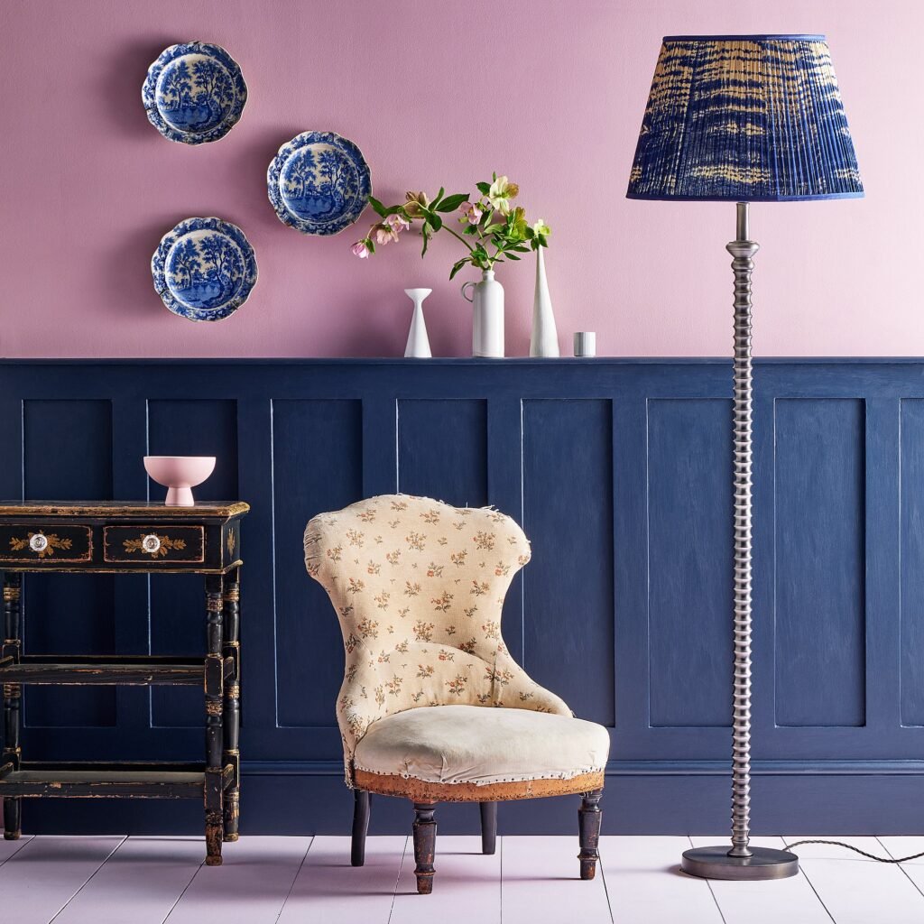 Thuburbo Knotted Cast Bronze Floor Lamp – image 4