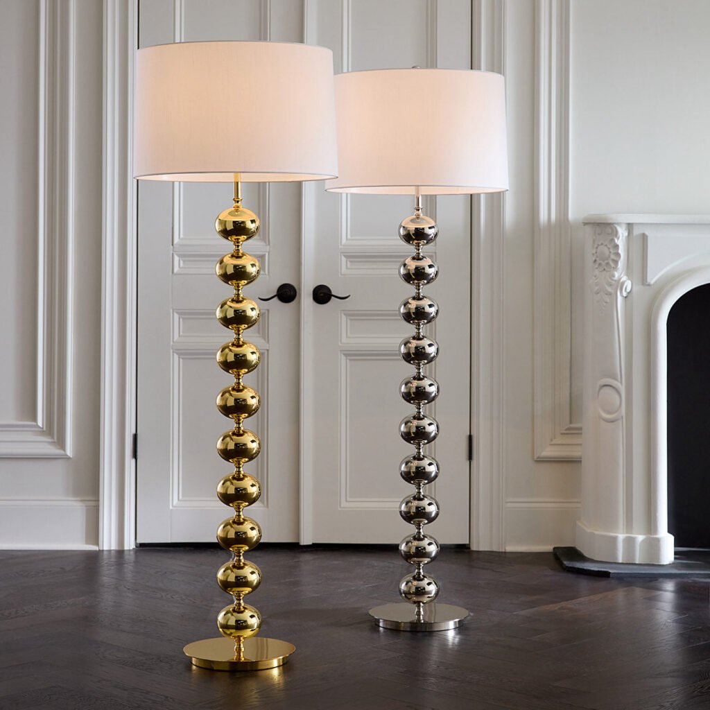 Camposampiero Globe Stacked Brass Floor Lamp – image 2