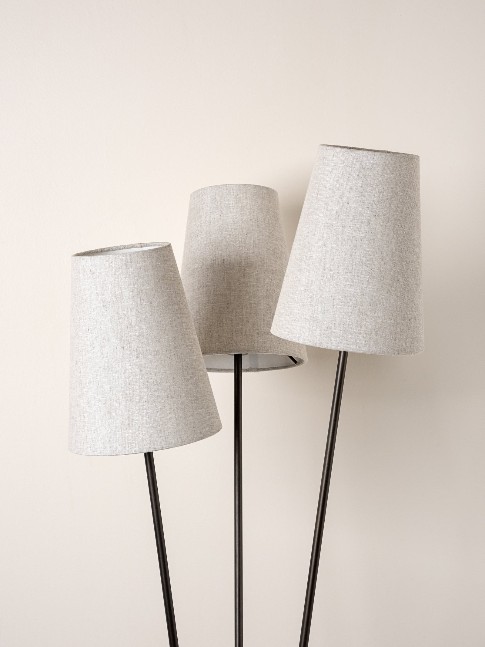 Teggiano Üç Işıklı Lambader – image 3